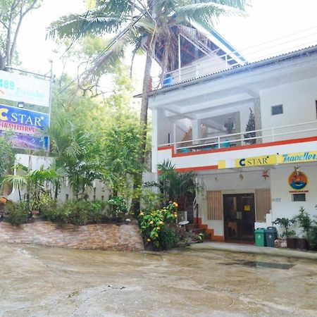 C Star Travellers Inn 奥斯洛布 外观 照片